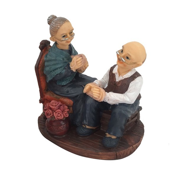 Imagen de Adorno poliresina, pareja de abuelos, en caja