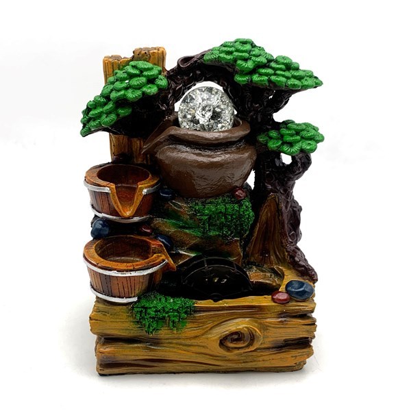 Imagen de Fuente de agua, de resina con esfera, en caja, varios modelos