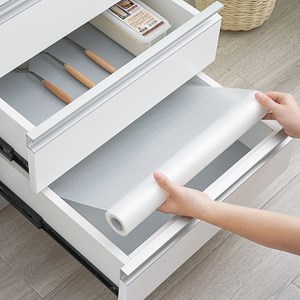 Imagen de Revestimiento de EVA en rollo texturado, ideal para forrar estantes o cajones