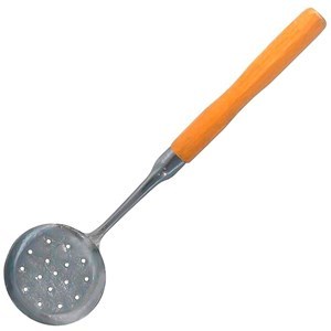 Imagen de Espumadera de aluminio chica con mango de madera PACK x12