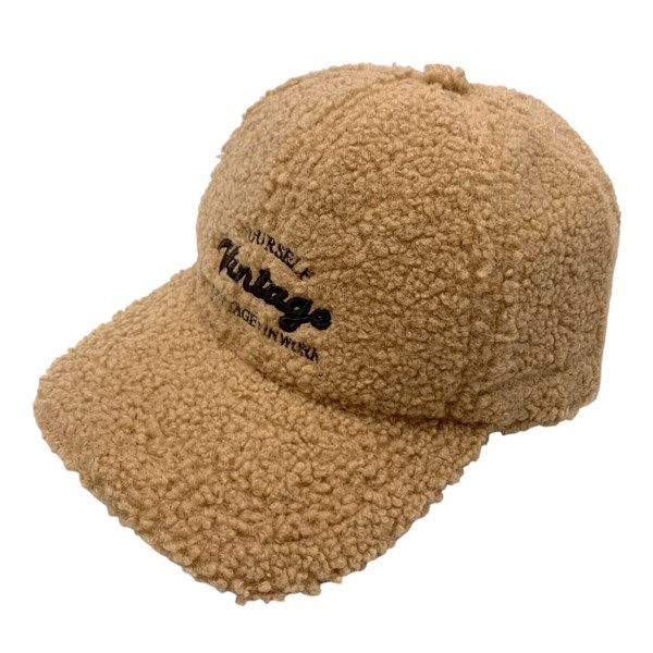 Imagen de Gorro de adulto, de visera símil piel, varios colores