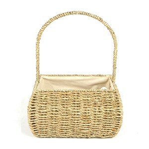 Imagen de Canasta de fibras naturales forrada, junco de agua