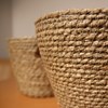 Imagen de Canasto porta maceta, chico, de fibras naturales, junco de agua