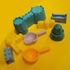 Imagen de Juego de playa moldes castillo, 7 piezas, en red
