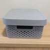 Imagen de Caja organizadora de plástico con tapa calada 11L, GRIS