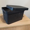 Imagen de Caja organizadora de plástico con tapa calada 17L, NEGRO