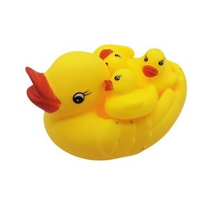 Imagen de Animales de goma con chifle, patitos x4, en red
