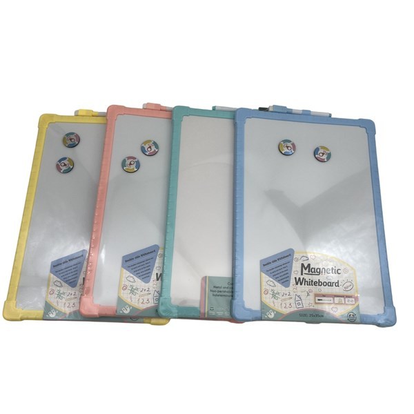 Imagen de Pizarra blanca 35x25cm, marco de colores, magnética con marcador e imanes, varios colores