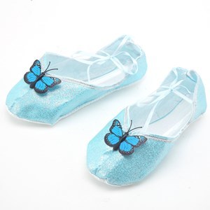 Imagen de Zapatos de tela con aplique, base antideslizante, en bolsa
