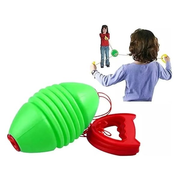 Imagen de Pelota ovalada con manija, tuyo y mio en red