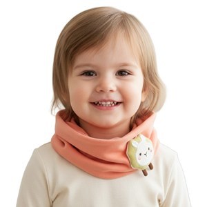 Imagen de Bufanda infantil cerrada con aplique, varios colores, en bolsa