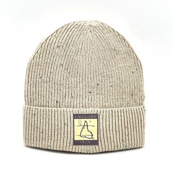 Imagen de Gorro de adulto tejido, URUGUAY, jazpeado, Armoric